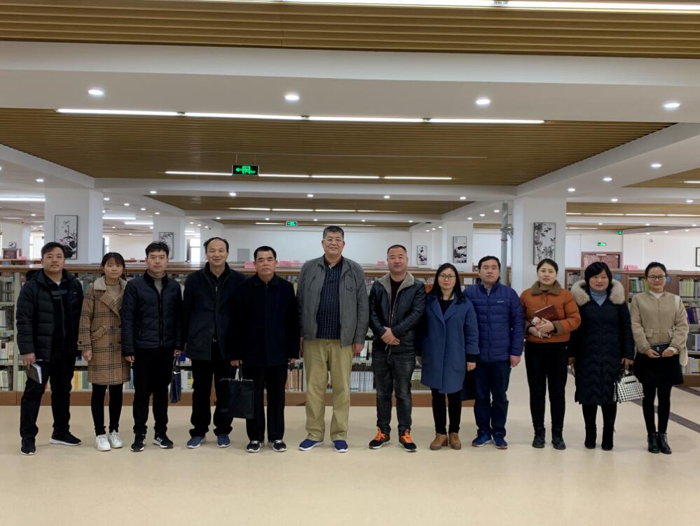 3.7商丘学院来访1.jpg 3.7商丘学院来访1.jpg